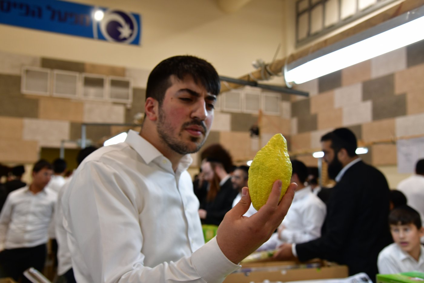 אווירת ערב חג הסוכות בעיר אשדוד