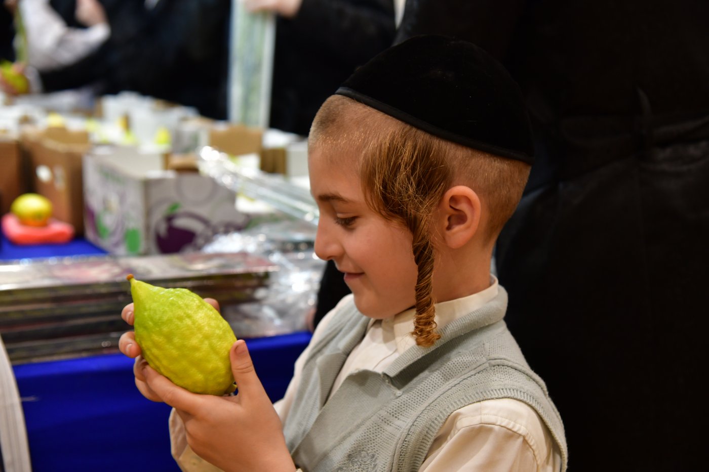 אווירת ערב חג הסוכות בעיר אשדוד