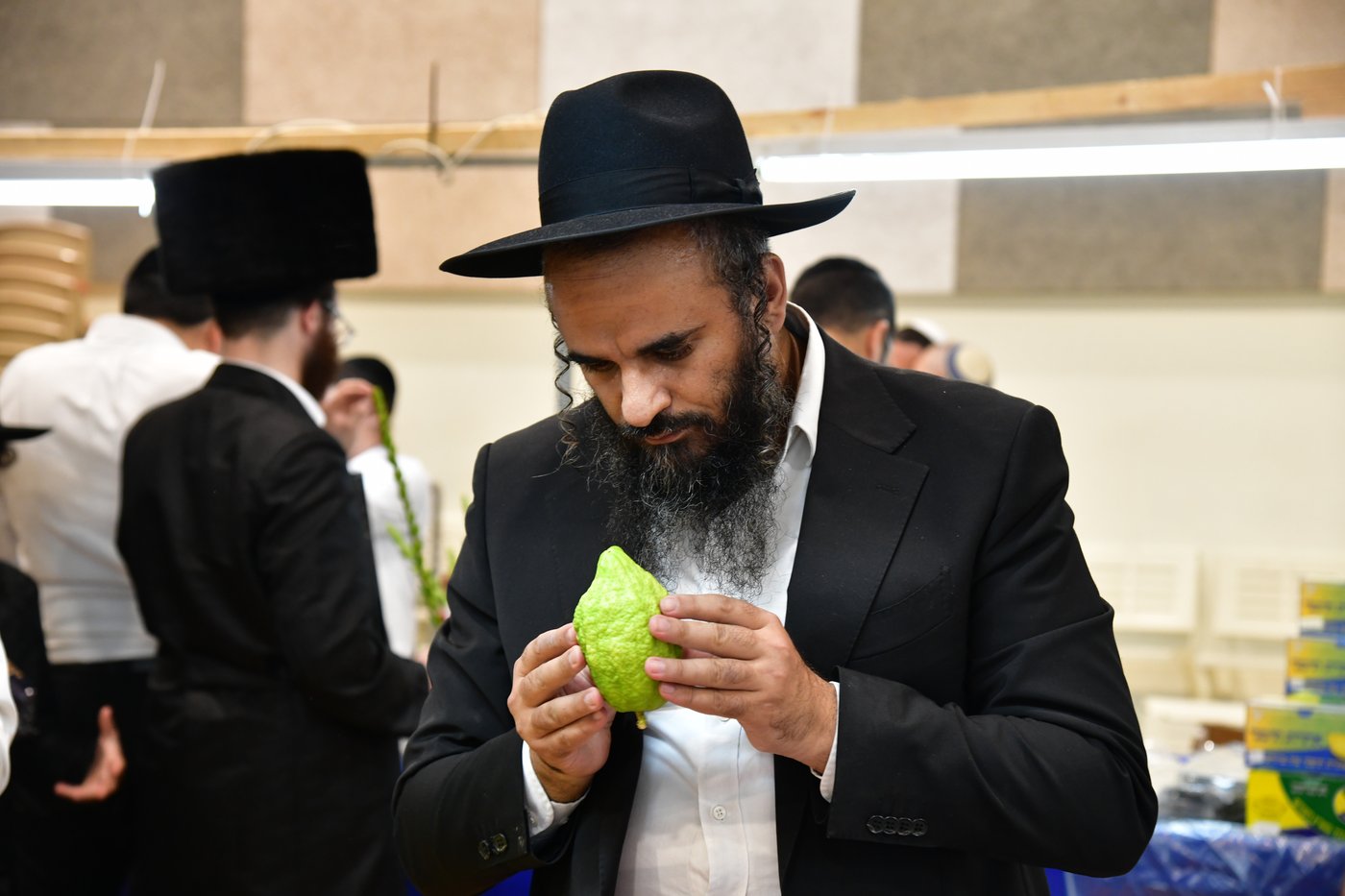 אווירת ערב חג הסוכות בעיר אשדוד