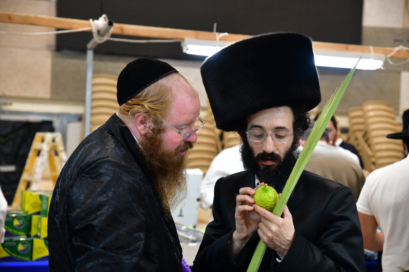 אווירת ערב חג הסוכות בעיר אשדוד