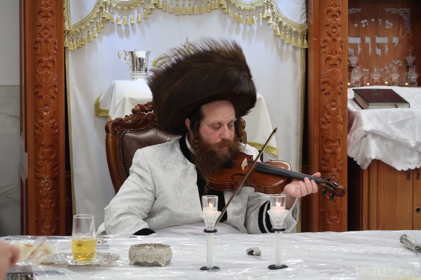 ערב ומוצאי יום כיפור במיאלען