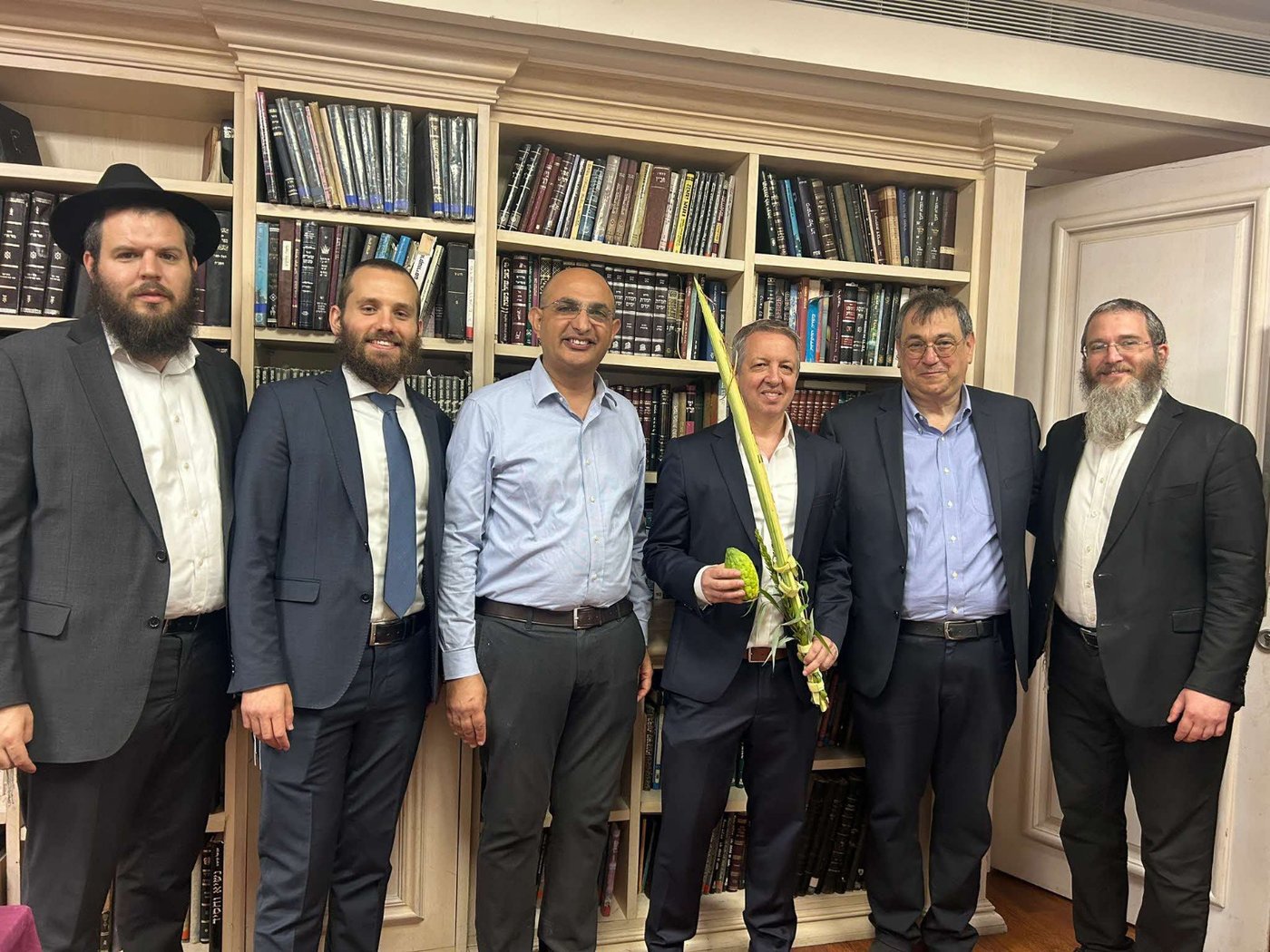 ביקור הנהלת מרכנתיל בכפר חב״ד