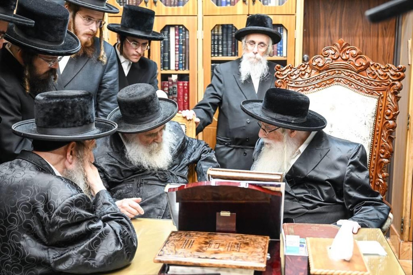 גאב"ד מאקווא אצל האדמו"ר מצאנז
