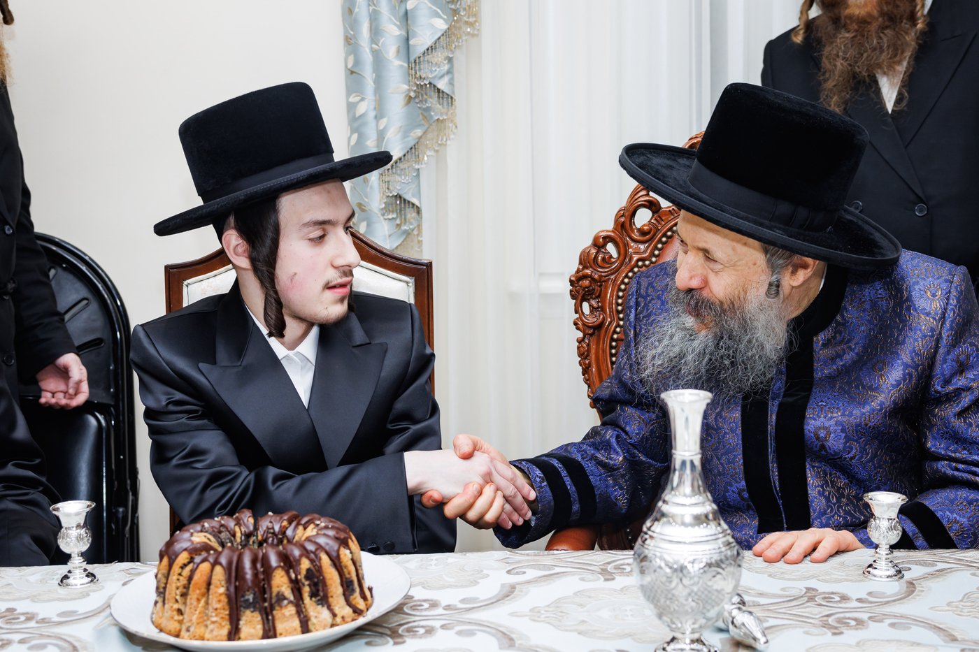 שמחת אירוסי נכדי האדמו"ר מבאבוב 45
