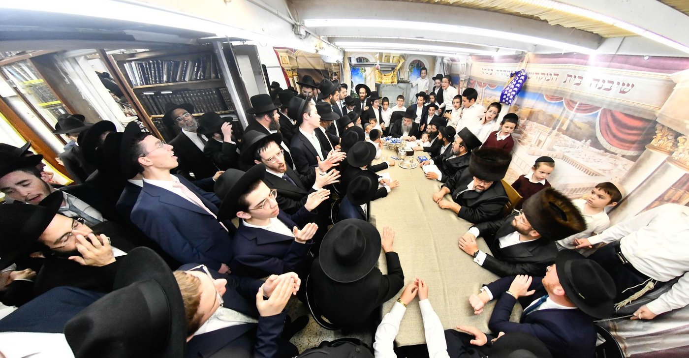 שמחת בית השואבה אצל הרה"ג יצחק שאול קנייבסקי
