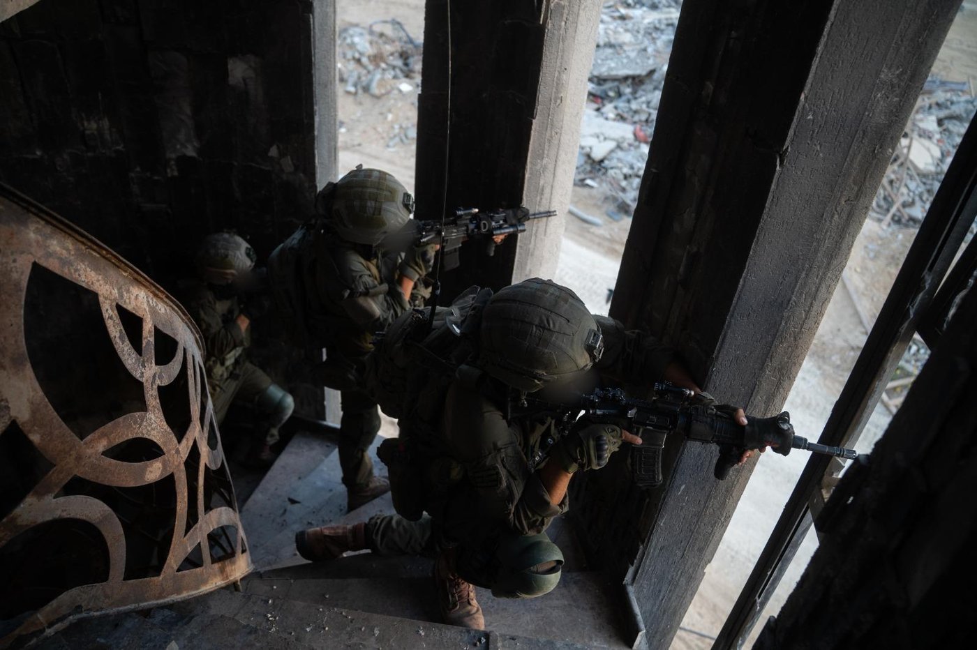 פעילות כוחות אוגדת עזה (143) במרחב קווי ההיערכות בדרום הרצועה
