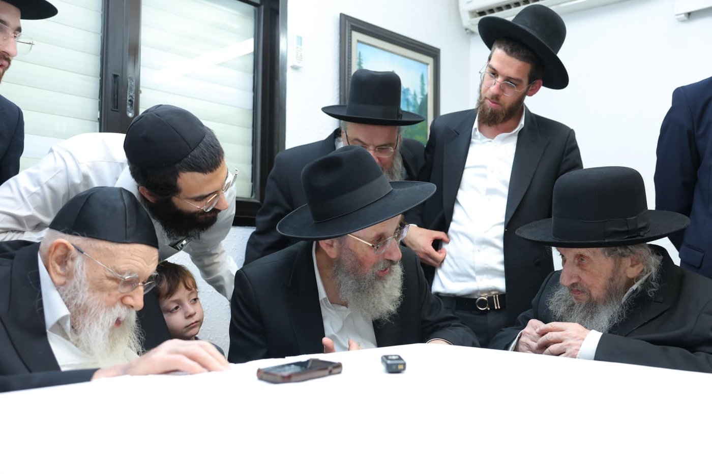 הגר"ד לנדו אצל הגר"מ גריינמן, סוכות תשפ"ו