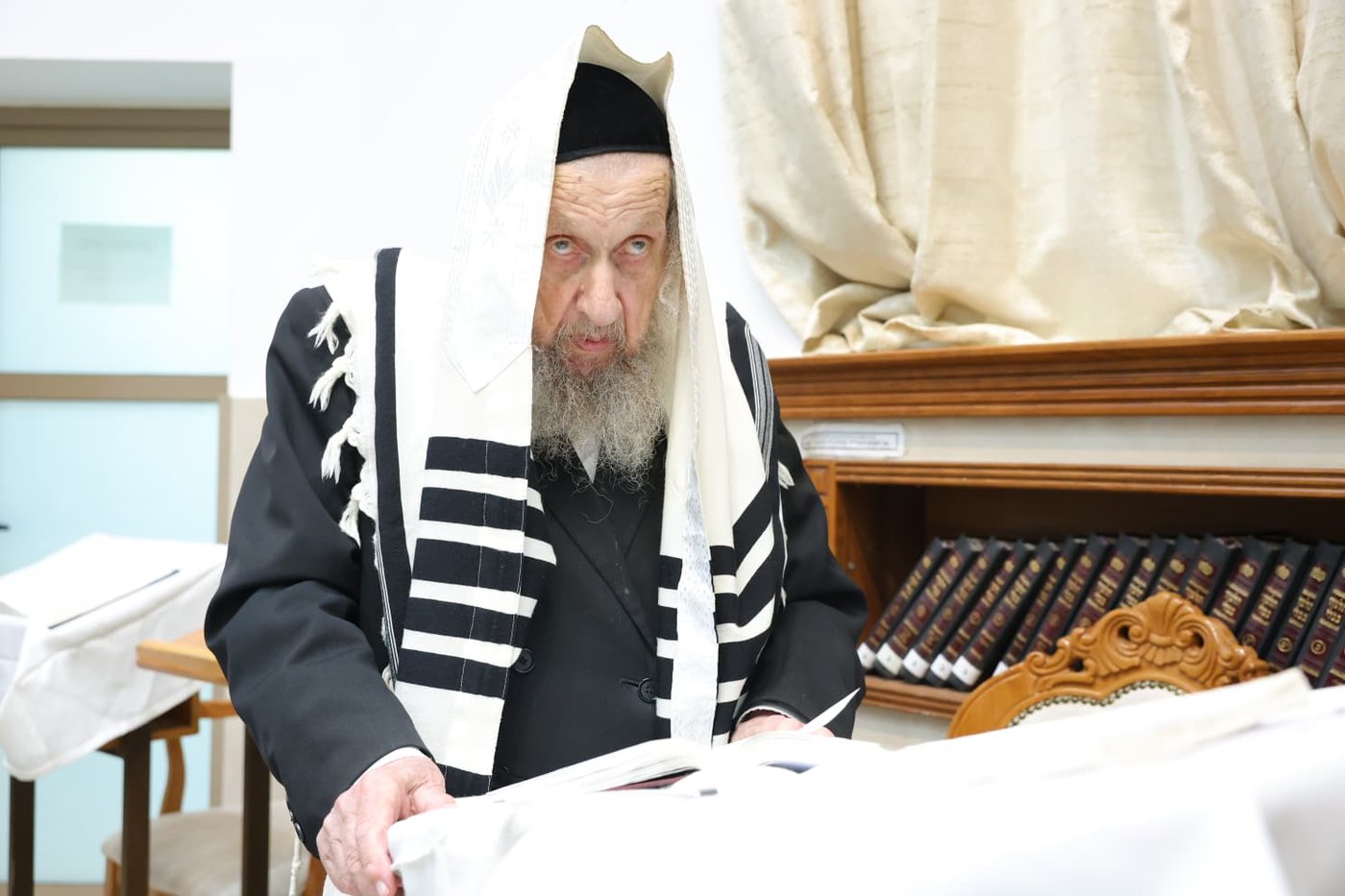 הושענא רבה אצל הגר"ד לנדו