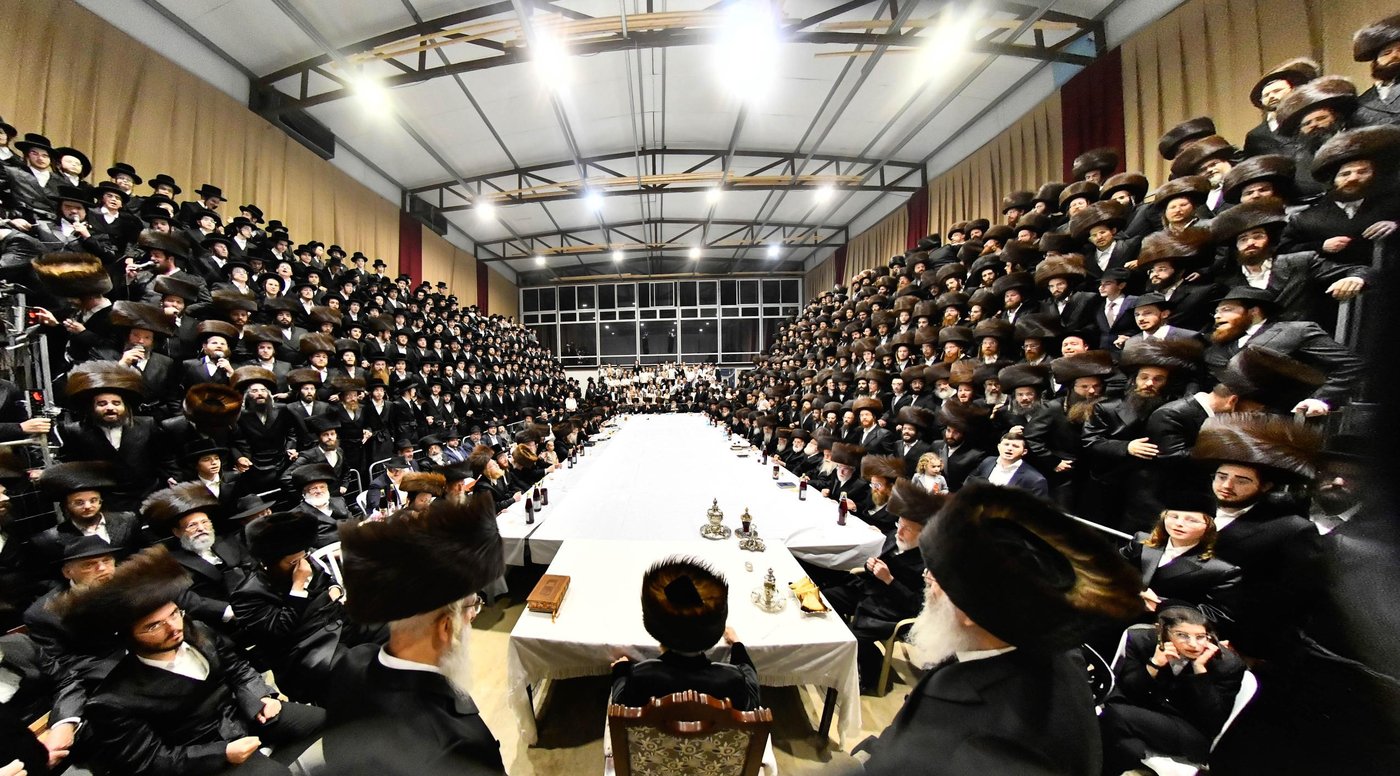 נעילת החג שמחת תורה בחצה"ק סאדיגורה
