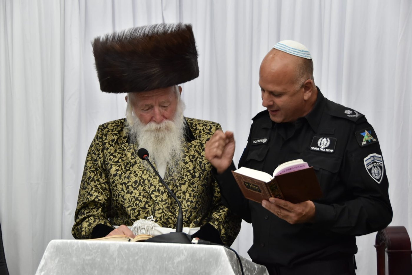 ירח האיתנים אצל הגרי"ד גרוסמן