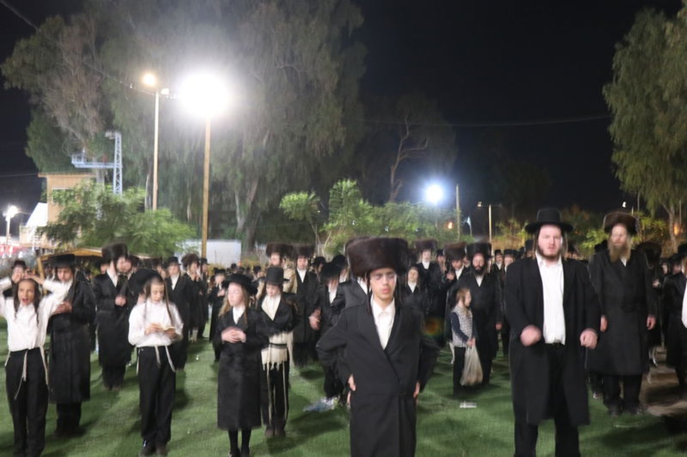 שמחת בית השואבה מול כלא 10 