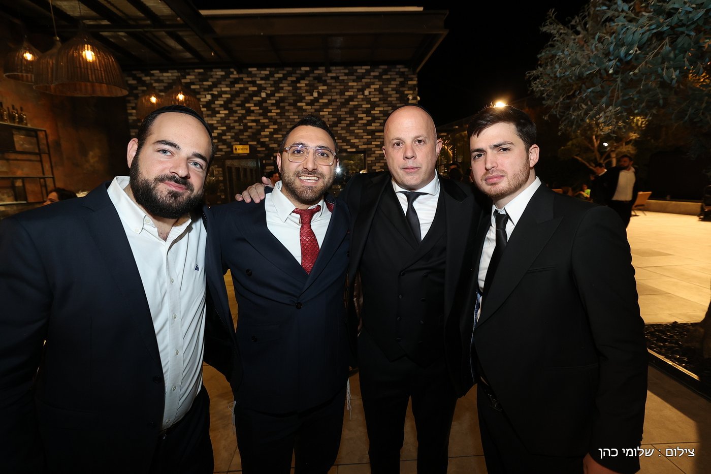חתונת ביתו של מנחם טוקר