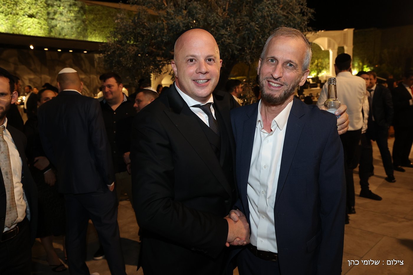 חתונת ביתו של מנחם טוקר
