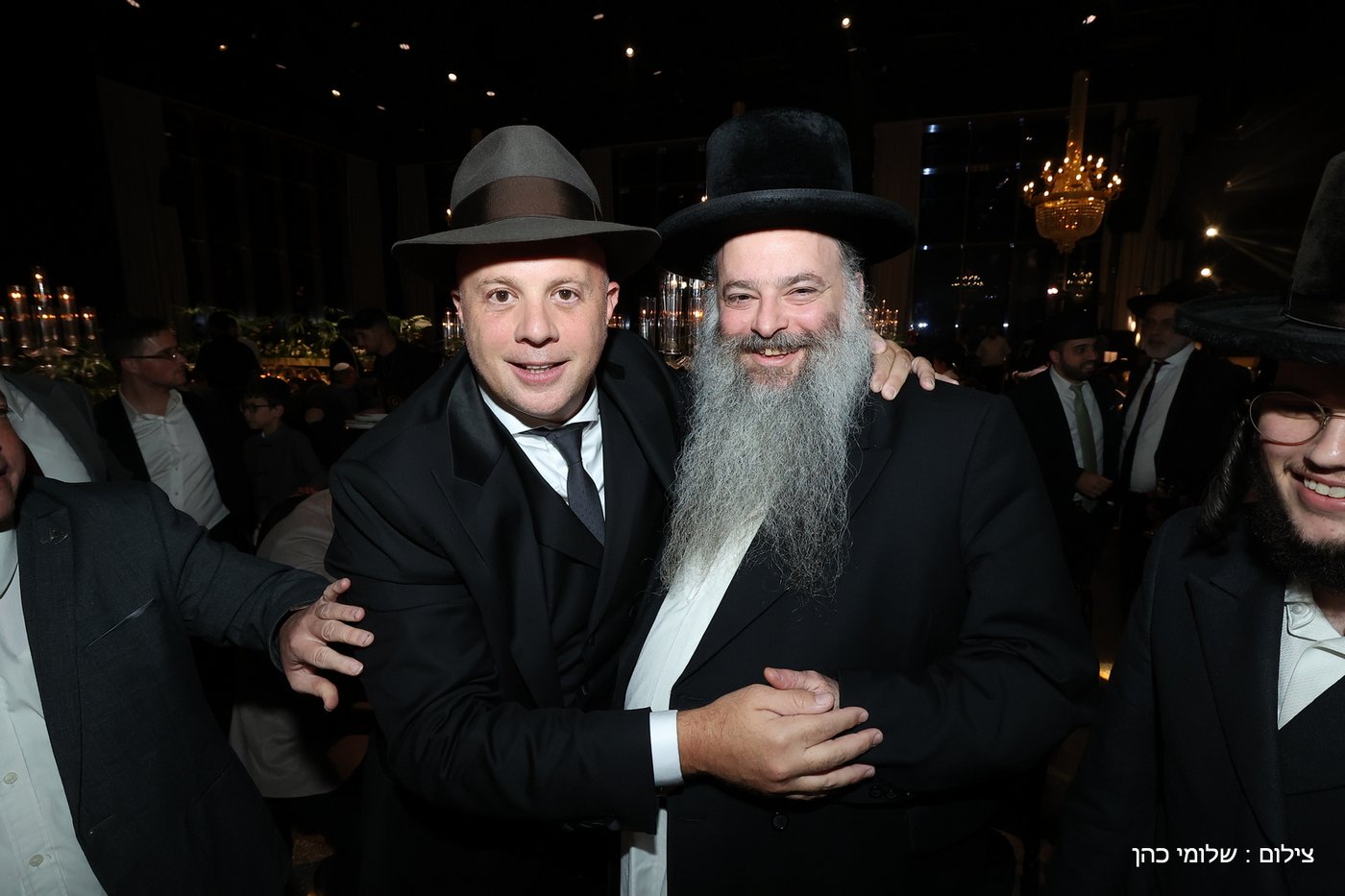 חתונת ביתו של מנחם טוקר