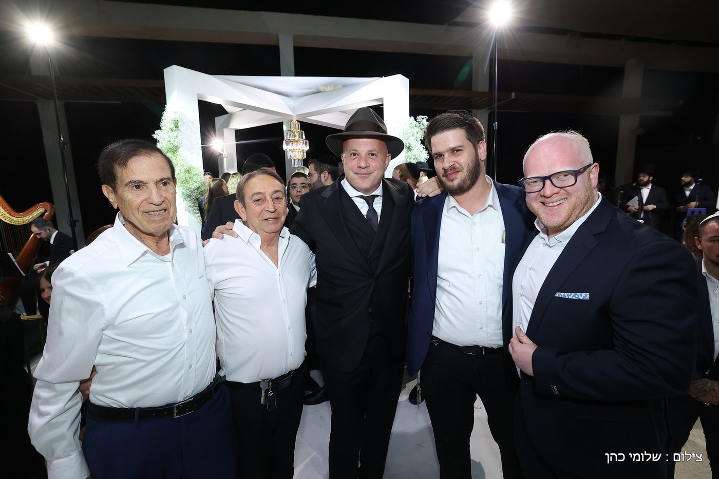 חתונת ביתו של מנחם טוקר