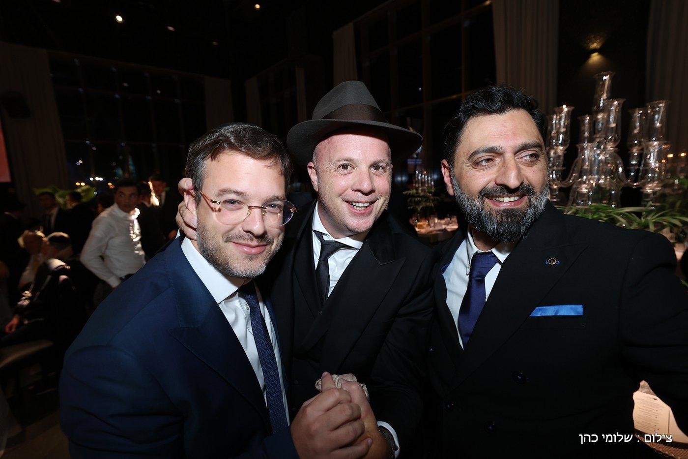 חתונת ביתו של מנחם טוקר