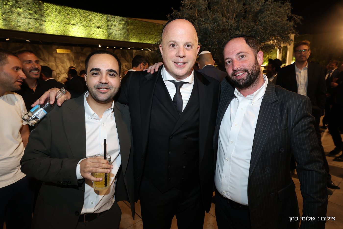 חתונת ביתו של מנחם טוקר