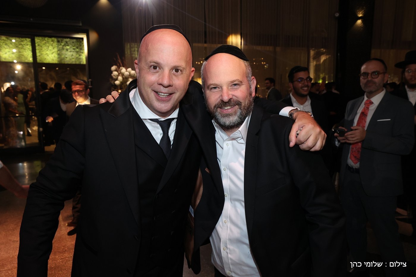 חתונת ביתו של מנחם טוקר