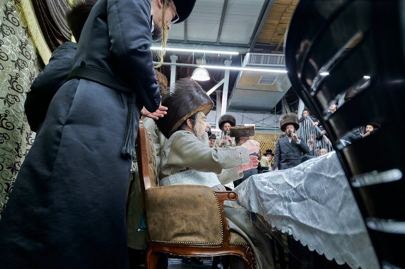 הקפות שניות אצל הגה"צ רבי יעקב מאיר שכטר