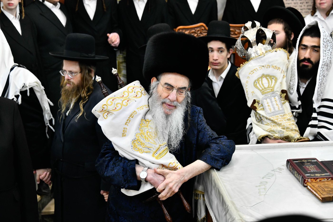 הקפות לבני חו"ל באלכסנדר