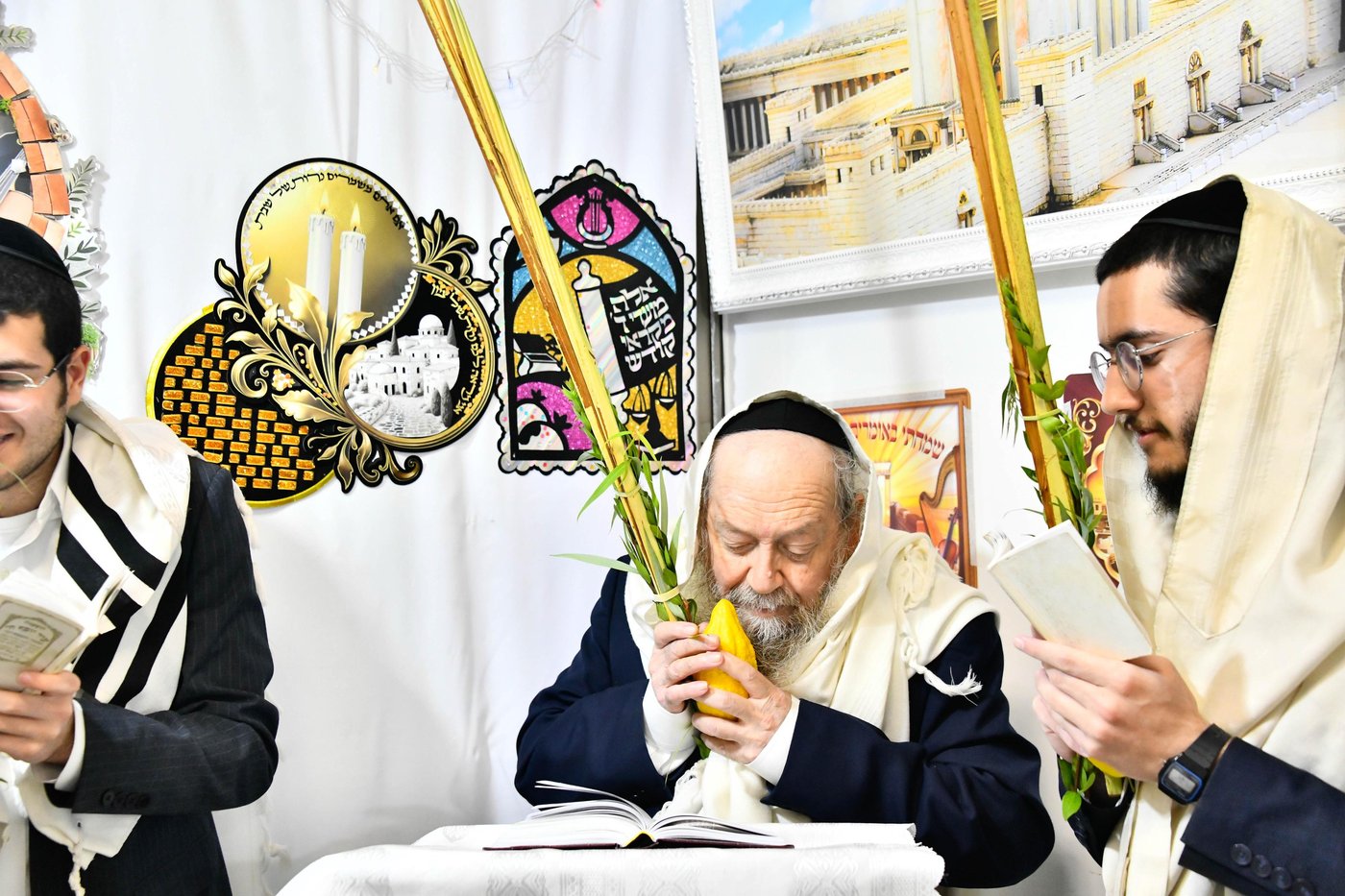 הושענא רבה אצל המקובל הגה"צ רבי דוד בצרי