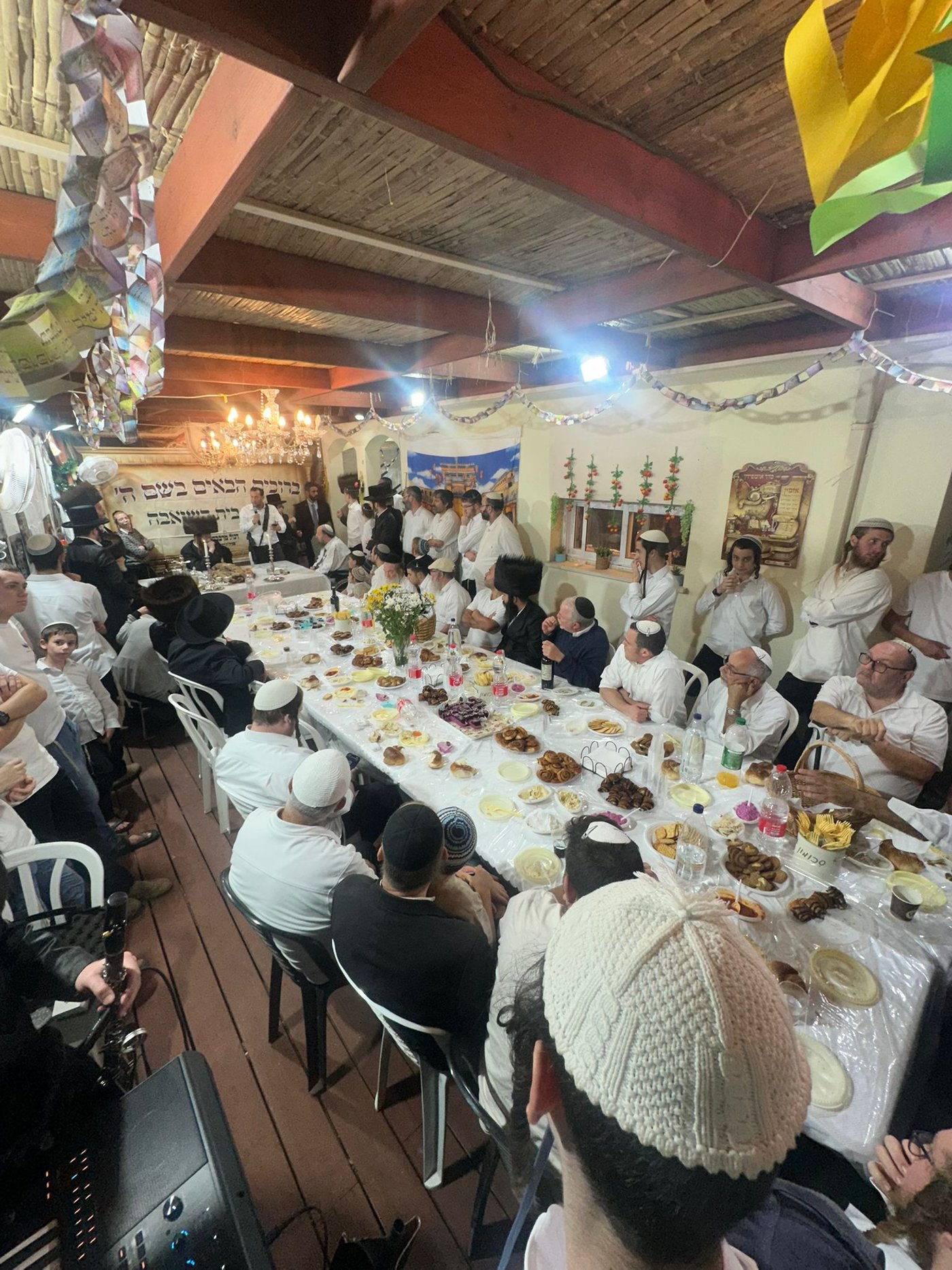 ירח האיתנים בחצה"ק קאליב