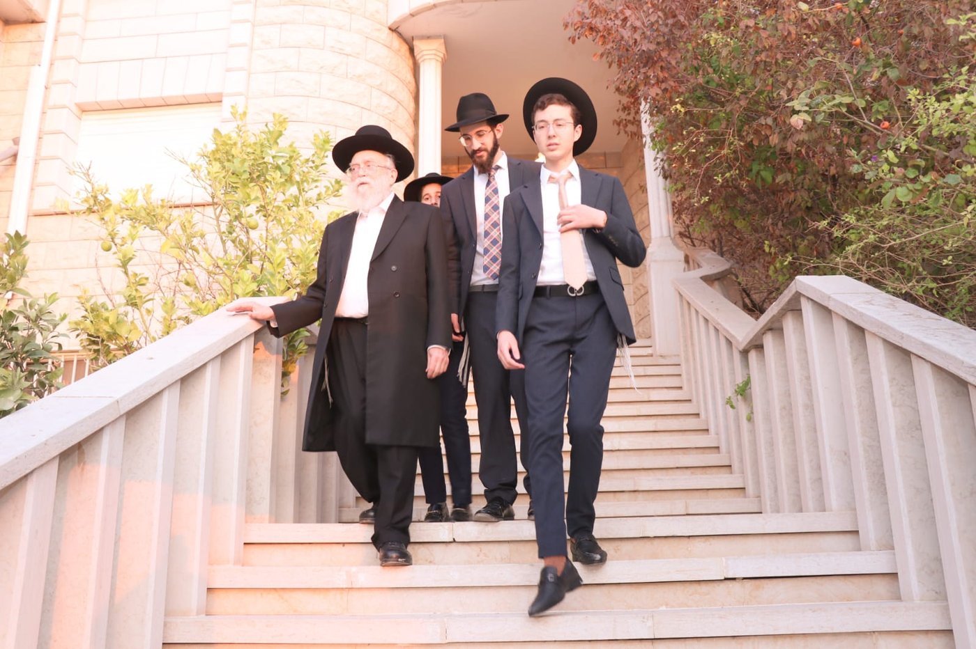 הגרב''ד אלישיב בביקור היסטורי בצפת ובמירון