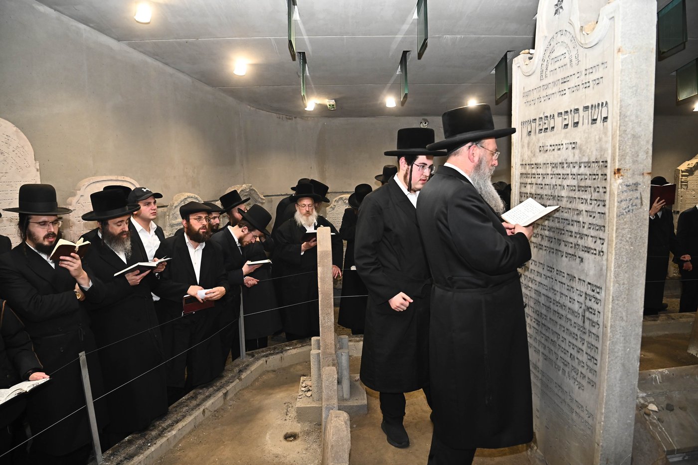 הילולת מרן ה'חתם סופר' זי"ע בעיר פרעשבורג