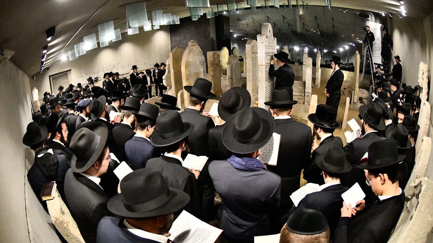 הילולת מרן ה'חתם סופר' זי"ע בעיר פרעשבורג