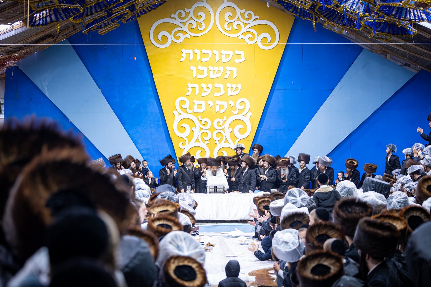 חג הסוכות ושמחת תורה בחצה"ק באבוב 45