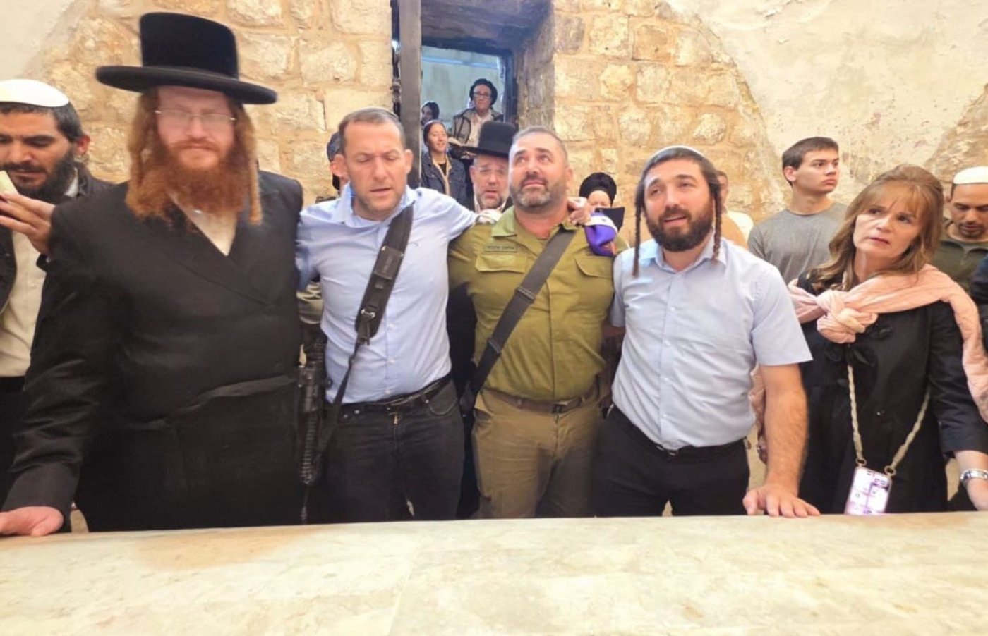 התפילה בקבר יוסף בשכם