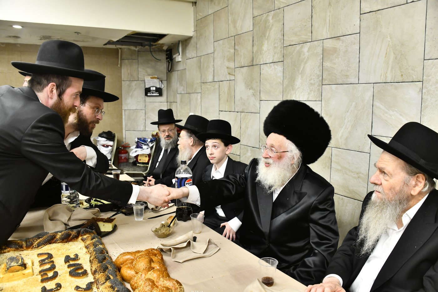 שמחת בר המצווה לבנו של גדליה סילמן, נכד הראב"ד הגר"י סילמן 