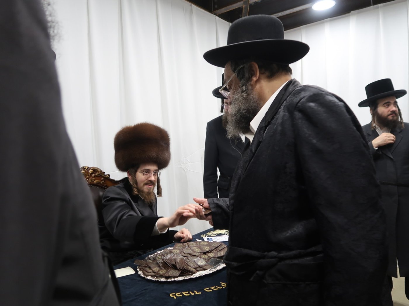 הרה"ח ר' שמואל צלר ז"ל עם יבלחט"א רבו, האדמו"ר מסאדיגורה