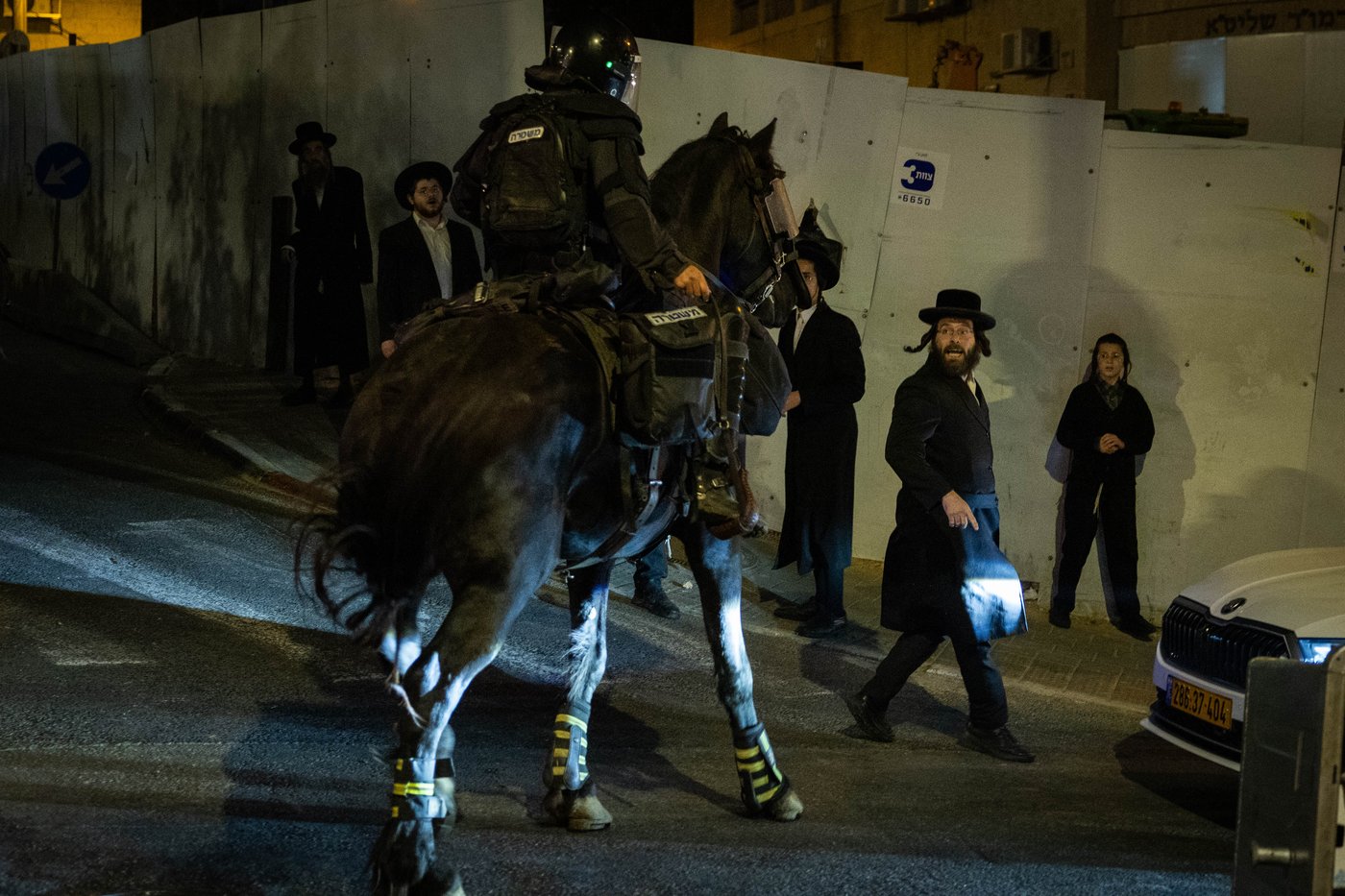 מחאה נגד גזירת הגיוס בראשות האדמו"ר ממשכנות הרועים