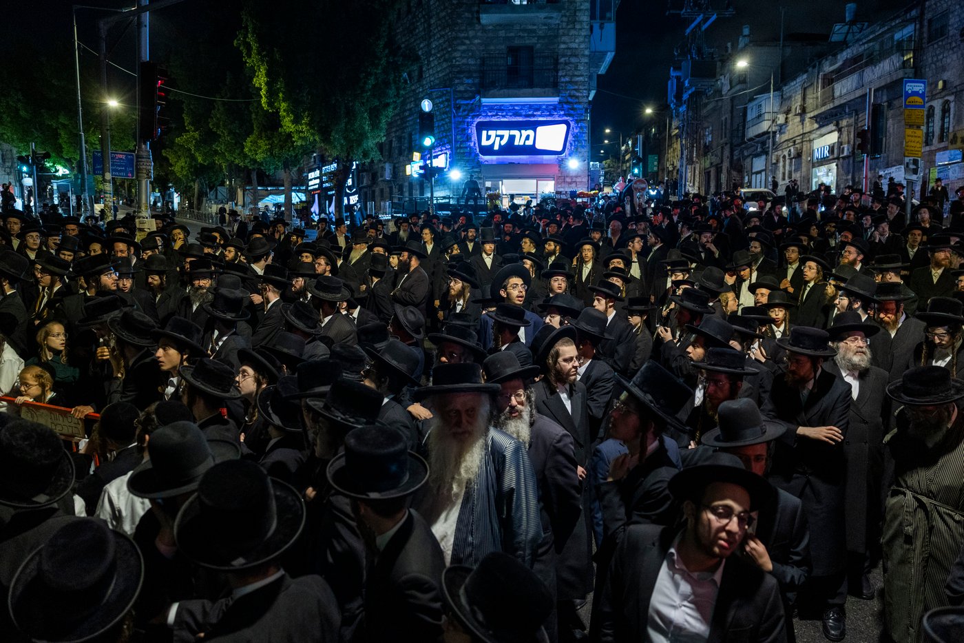 מחאה נגד גזירת הגיוס בראשות האדמו"ר ממשכנות הרועים