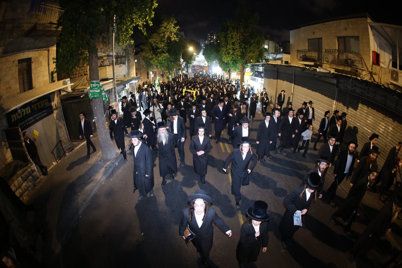 מחאה נגד גזירת הגיוס בראשות האדמו"ר ממשכנות הרועים