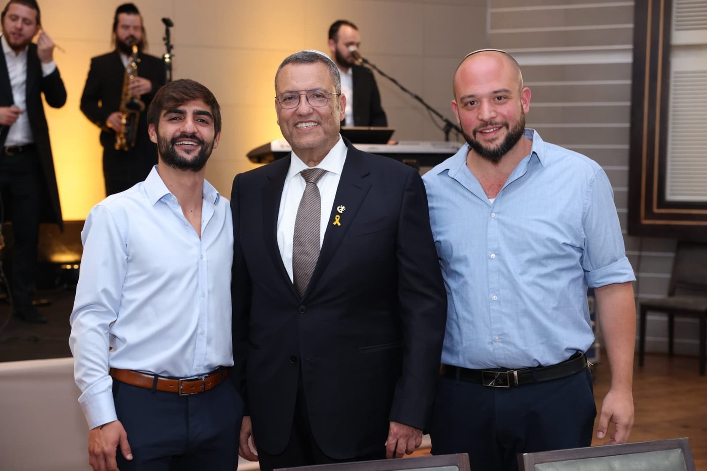 ראש העיר ירושלים ערך שבע ברכות לבתו, כולם הגיעו לברך • צפו בגלריה
