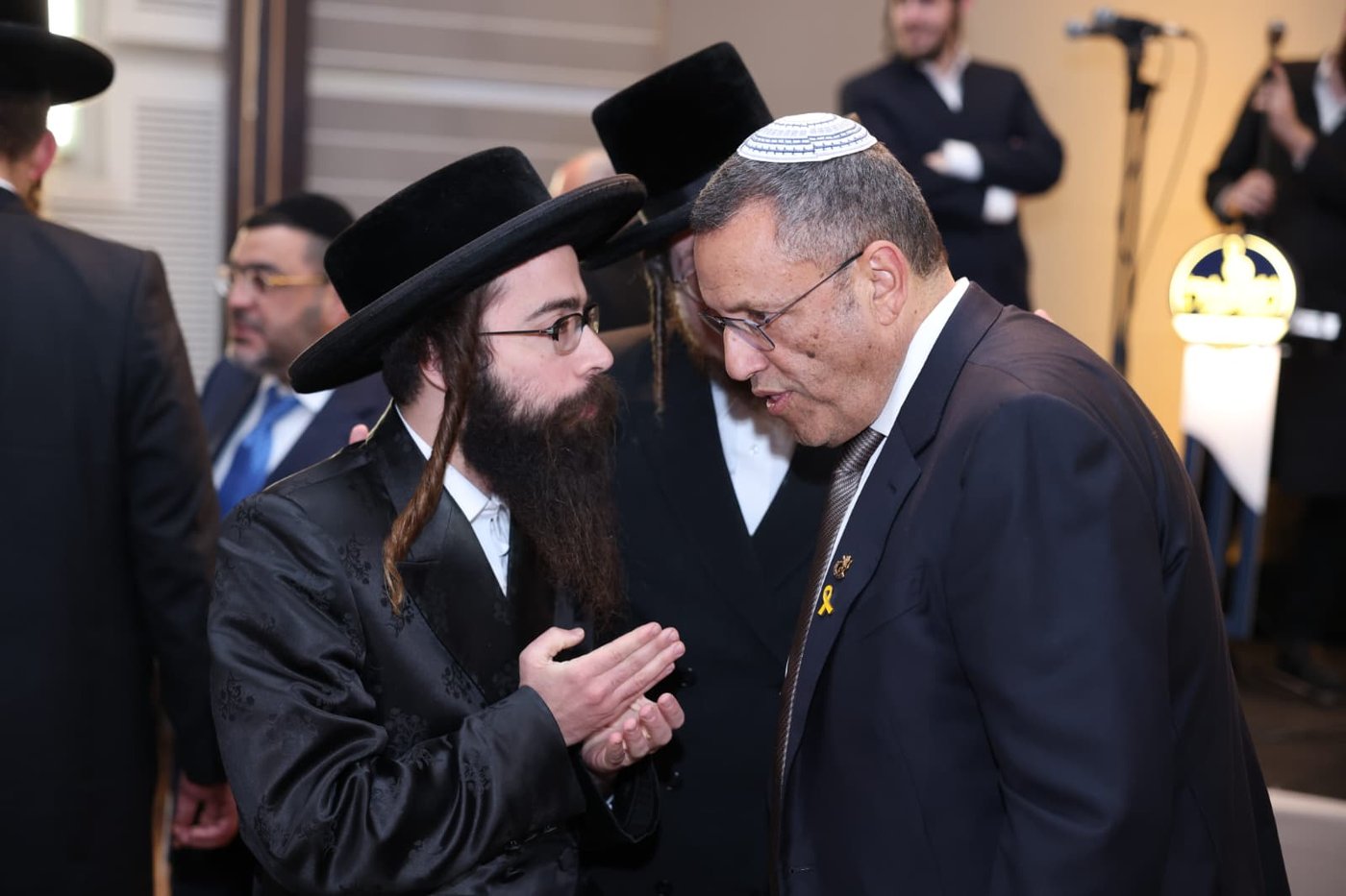 ראש העיר ירושלים ערך שבע ברכות לבתו, כולם הגיעו לברך • צפו בגלריה