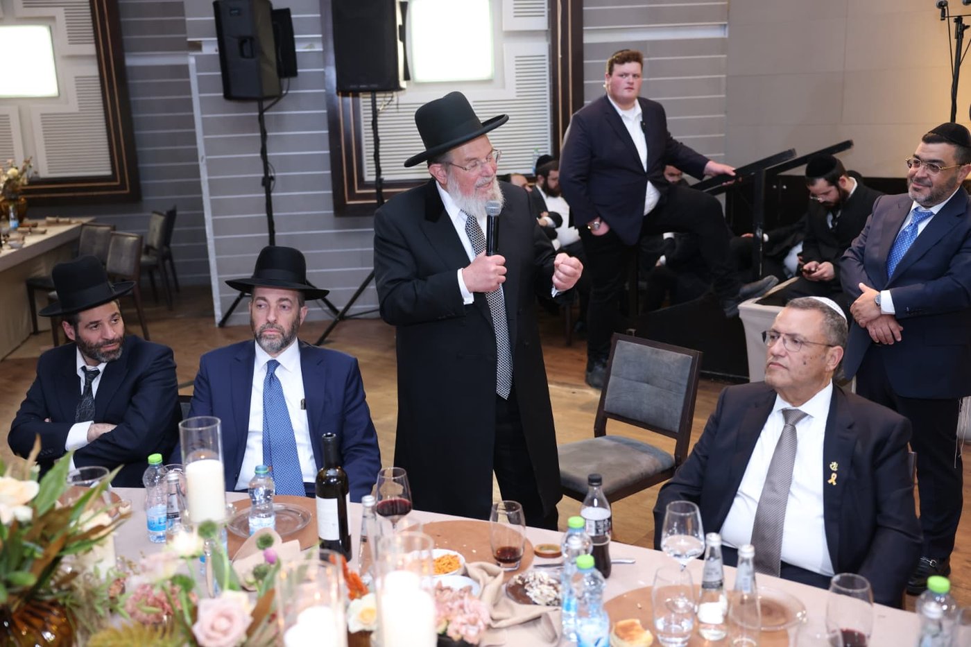 ראש העיר ירושלים ערך שבע ברכות לבתו, כולם הגיעו לברך • צפו בגלריה