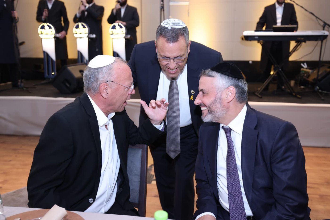 ראש העיר ירושלים ערך שבע ברכות לבתו, כולם הגיעו לברך • צפו בגלריה