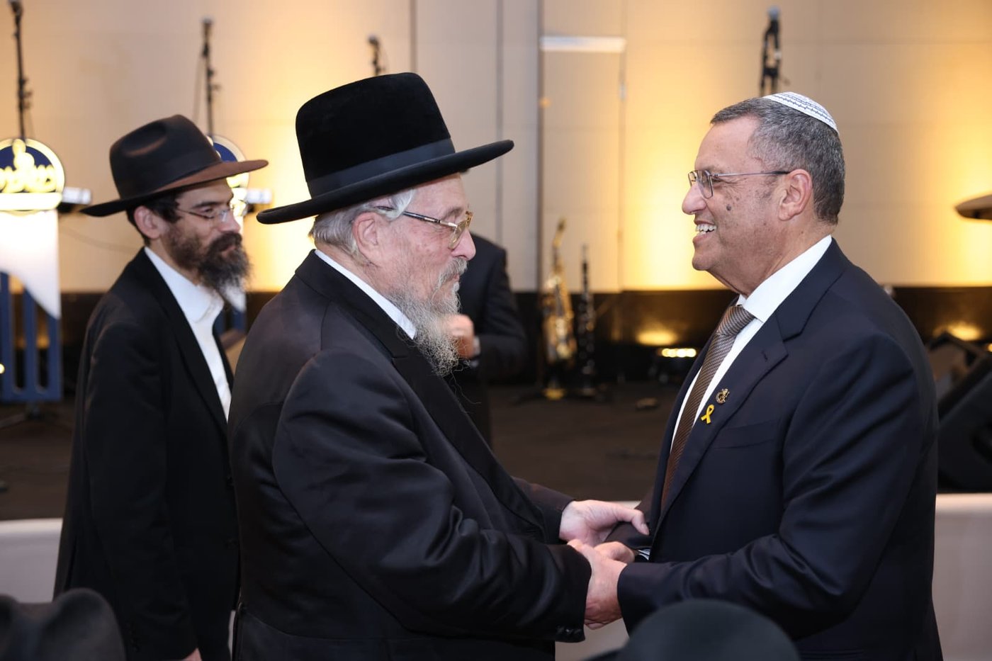 ראש העיר ירושלים ערך שבע ברכות לבתו, כולם הגיעו לברך • צפו בגלריה
