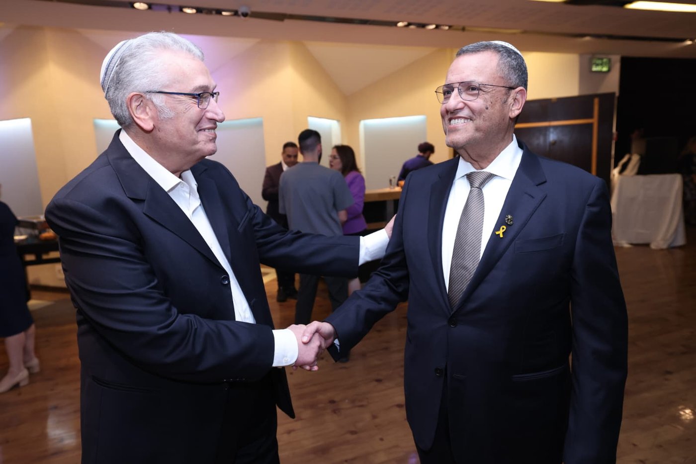 ראש העיר ירושלים ערך שבע ברכות לבתו, כולם הגיעו לברך • צפו בגלריה