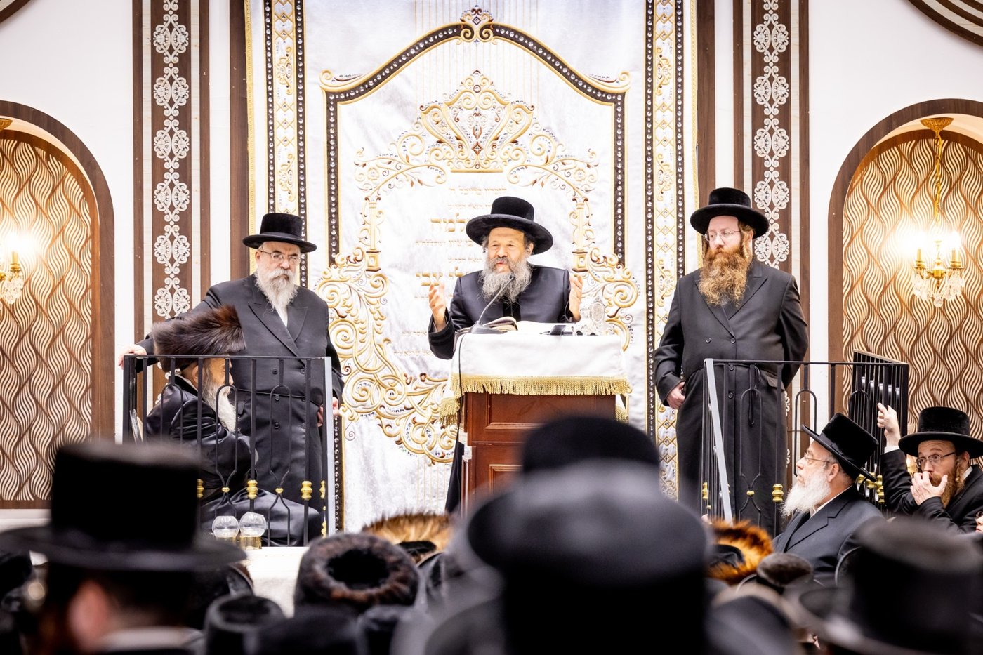 הכנסת ספר תורה בבאבוב 45