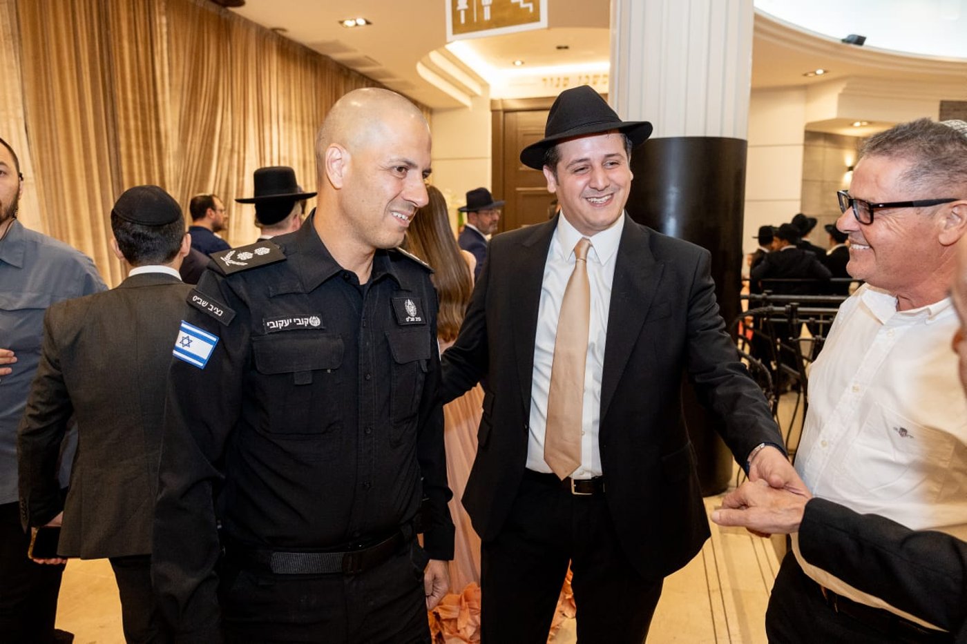 בר מצווה לבנו של אריאל אלחרר