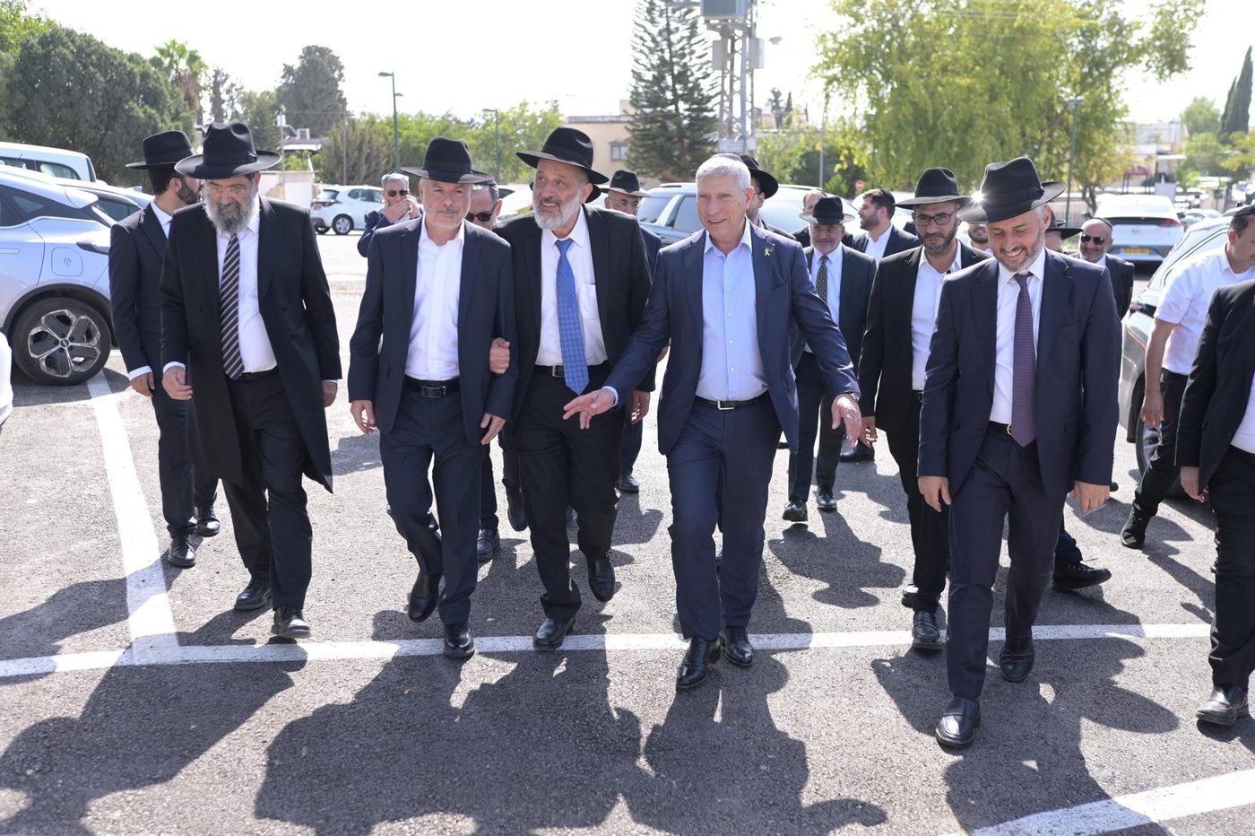 ביקור יו"ר ש"ס אריה דרעי בת"ת "אוצר התורה" בקריית אתא