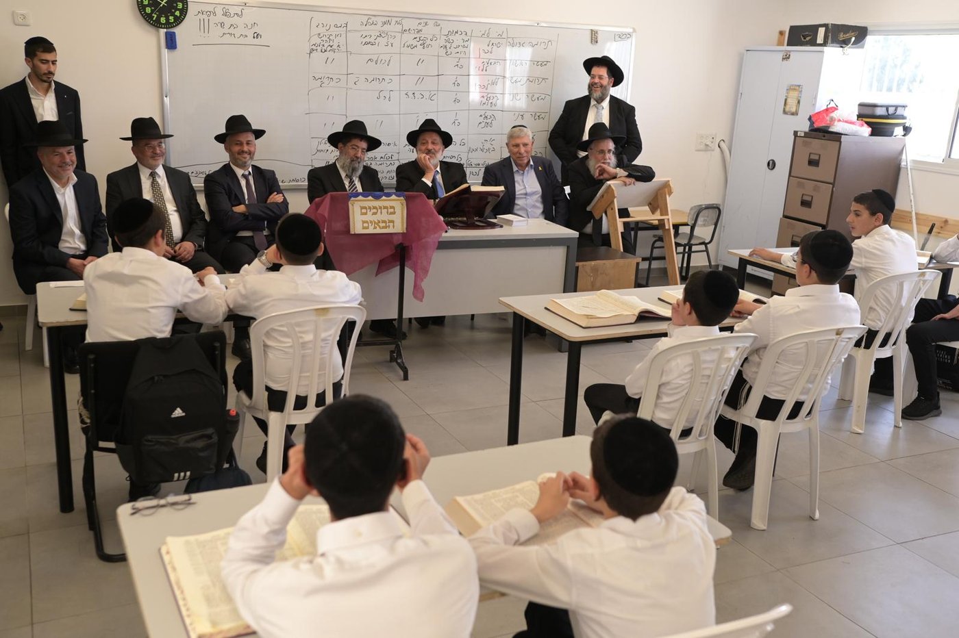 ביקור יו"ר ש"ס אריה דרעי בת"ת "אוצר התורה" בקריית אתא