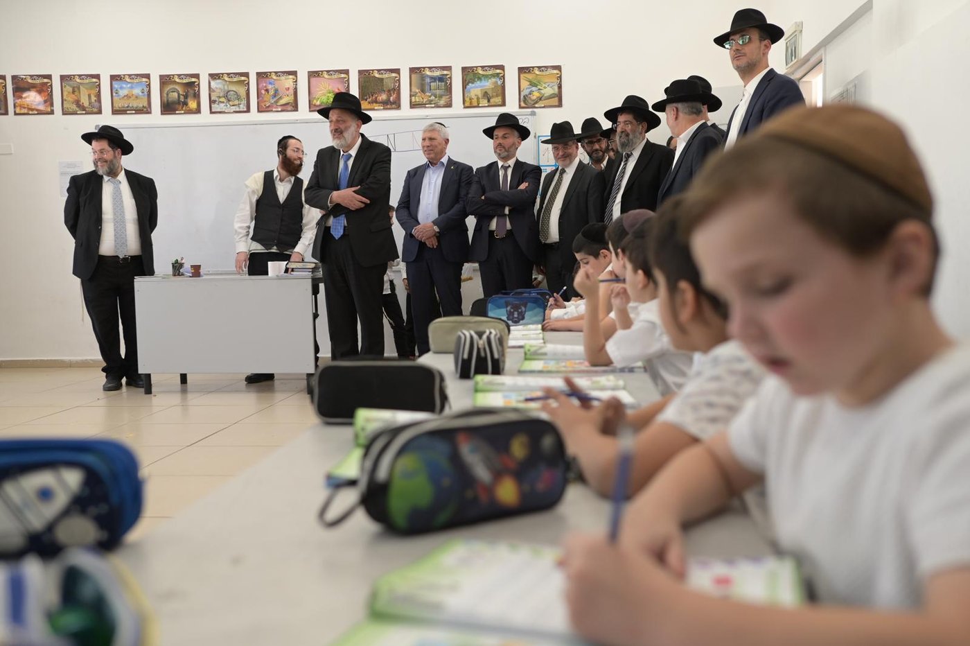 ביקור יו"ר ש"ס אריה דרעי בת"ת "אוצר התורה" בקריית אתא