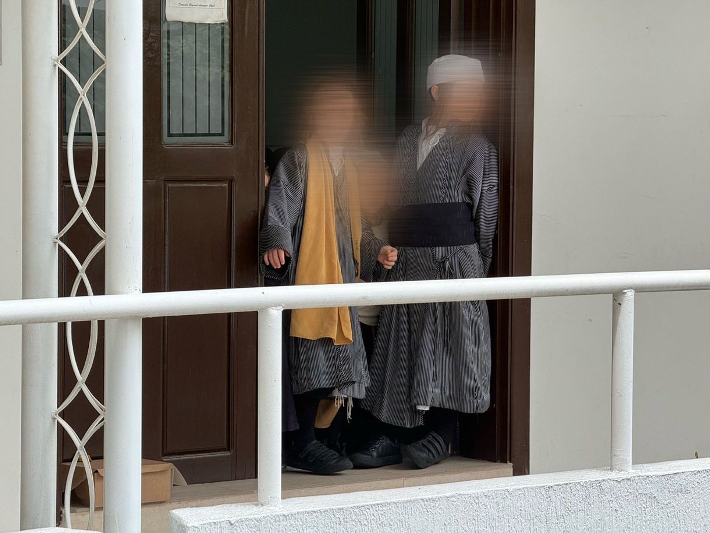 חולצו 17 נערים מהכת הקיצונית, חלקם נעצרו במקום | תיעודים חדשים