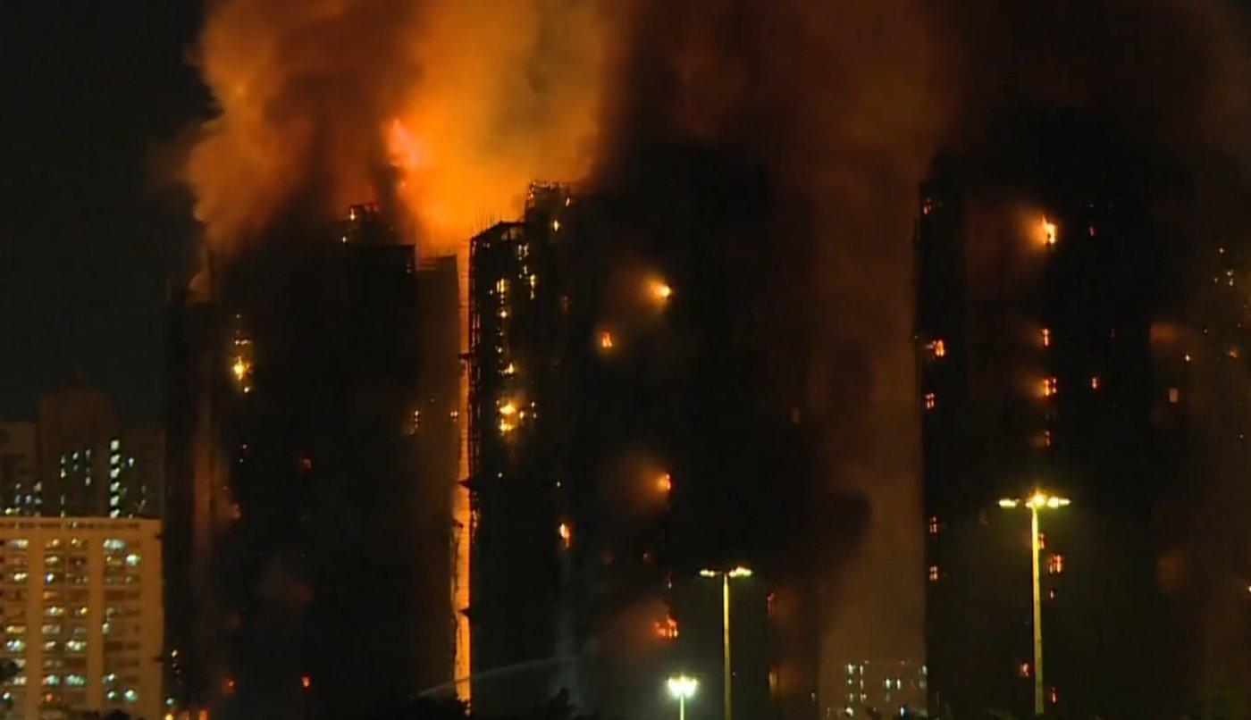 גורדי שחקים עולים בלהבות: לפחות 36 הרוגים ו-279 מנותקי קשר