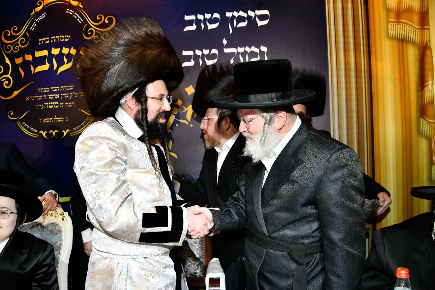 בר המצווה לבן האדמו"ר ממעז'יבוז'